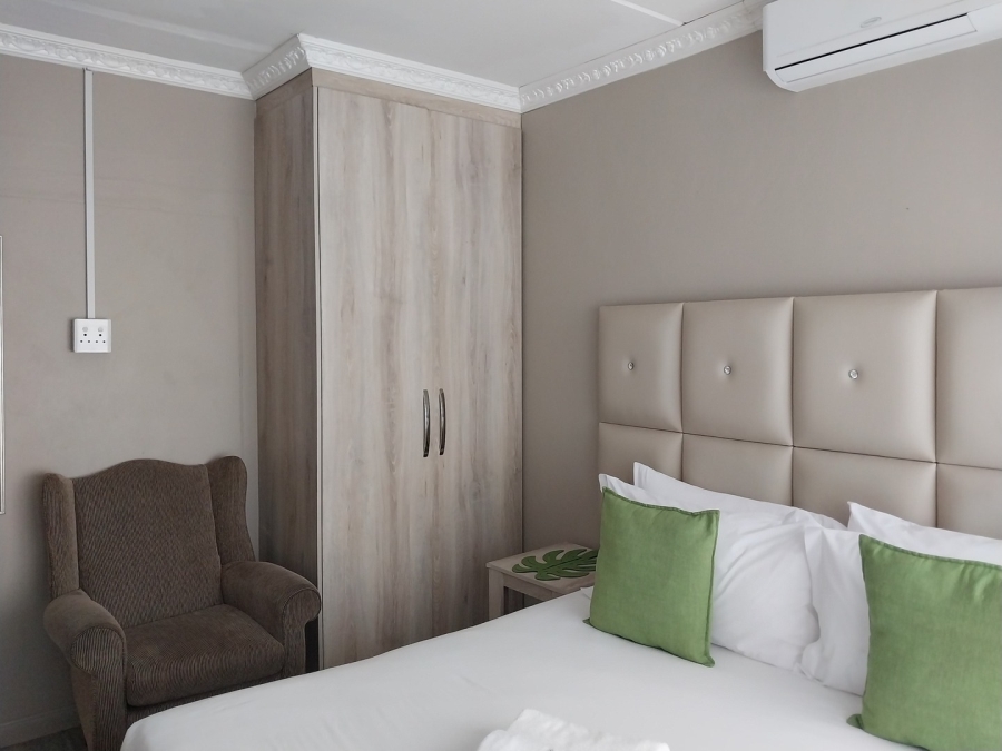 24 Bedroom Property for Sale in Amalinda Eastern Cape